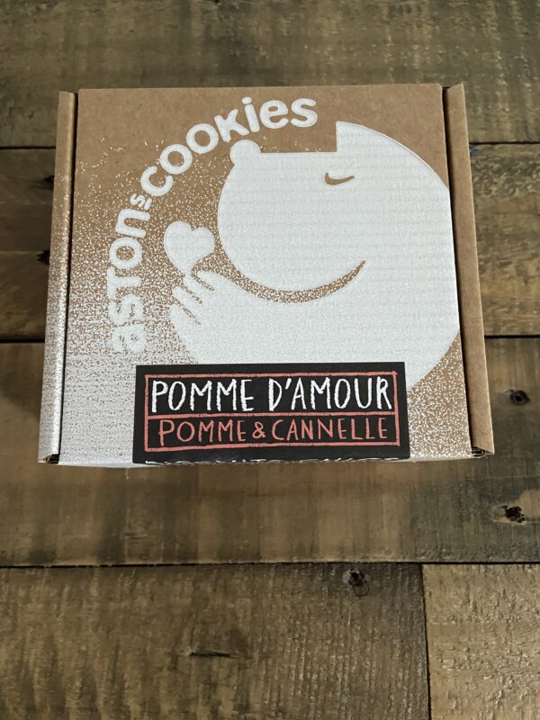 Biscuits savoureux pomme et cannelle pour chien 01